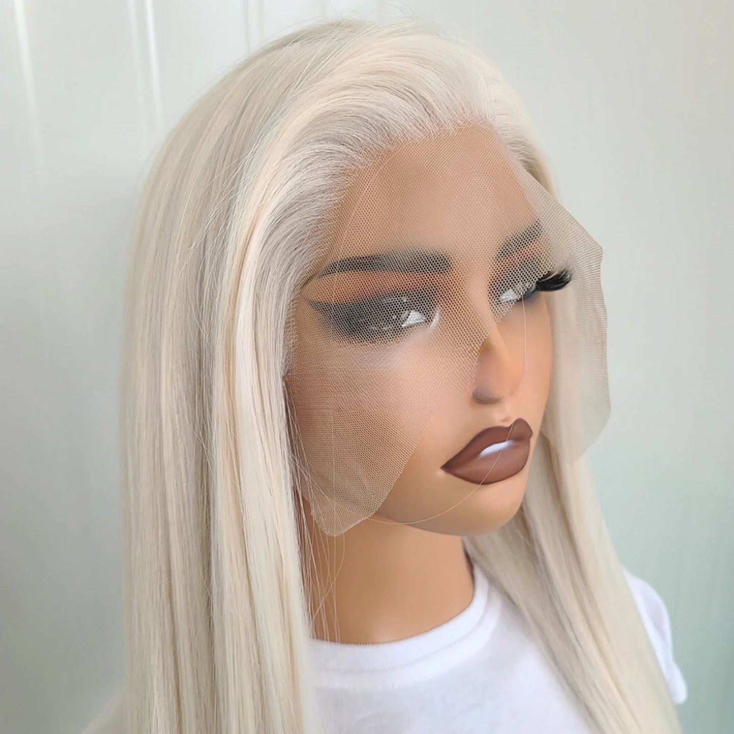 Lace Front Kiara Platinado Fibra Premium